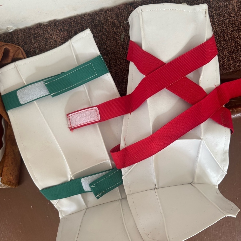 FORTNITE Merry Marauder costume - Youth M (8/10) - Picture 9 of 11